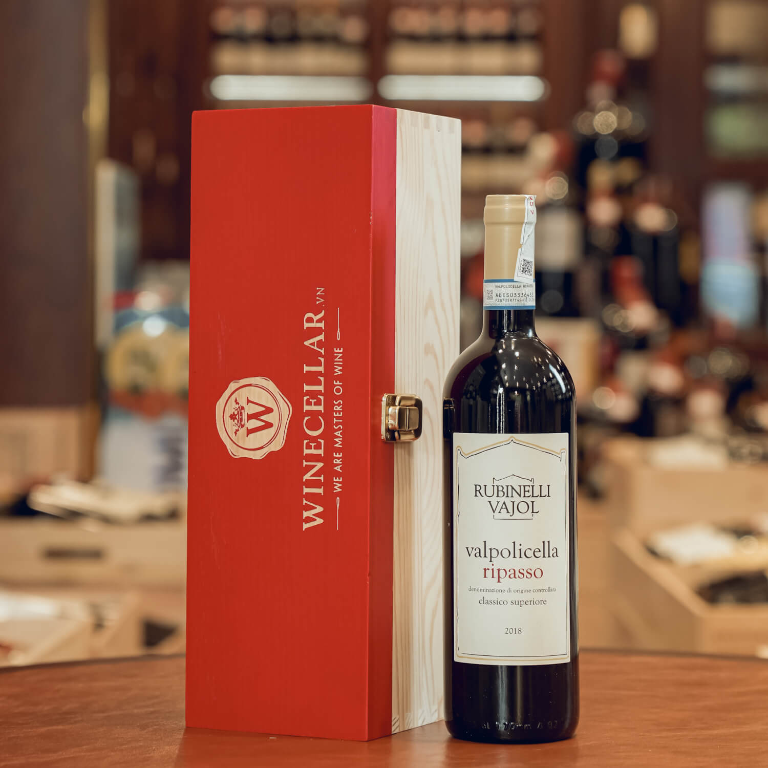 Hộp 1 chai rượu vang đỏ Rubinelli Vajol Valpolicella Ripasso Classico Superiore 2018