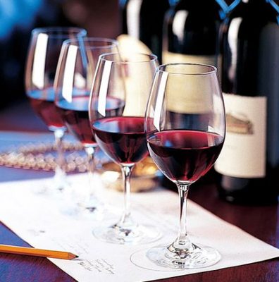 Những quy tắc cơ bản khi thưởng thức rượu vang