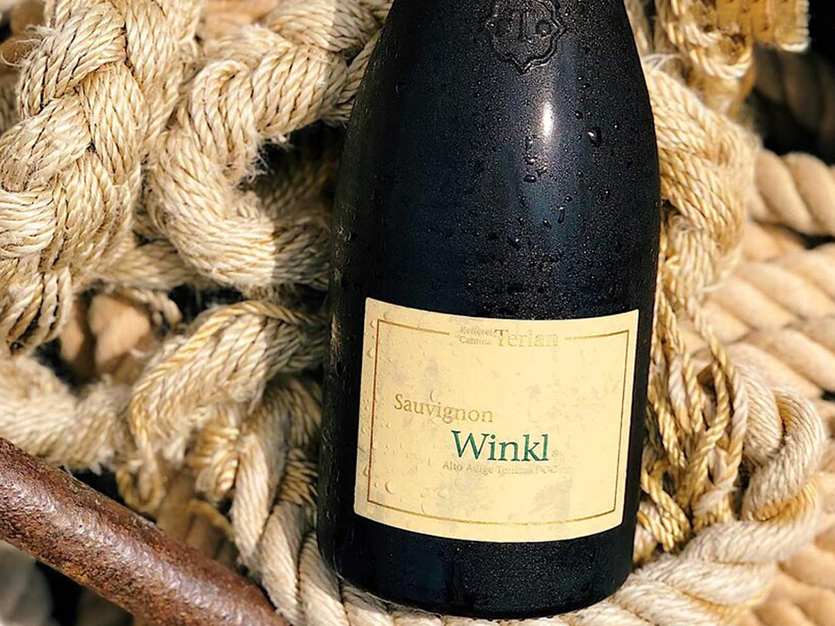Rượu vang Ý Winkl Sauvignon Blanc 1
