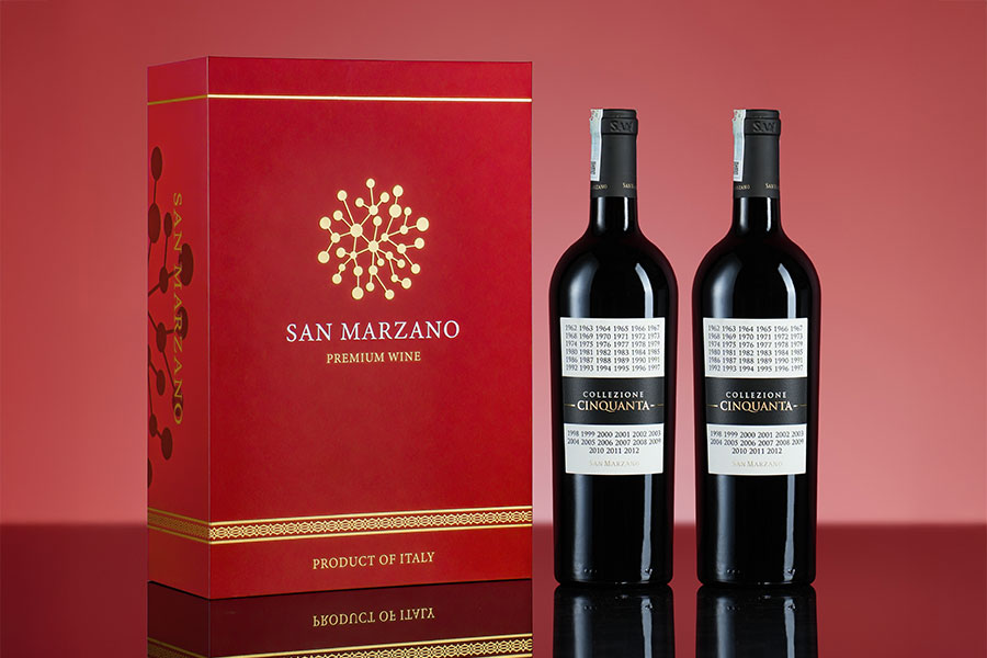 Collezione Cinquanta có vẻ bề ngoài sang trọng, hương vị bên trong đầy lôi cuốn, quyến rũ