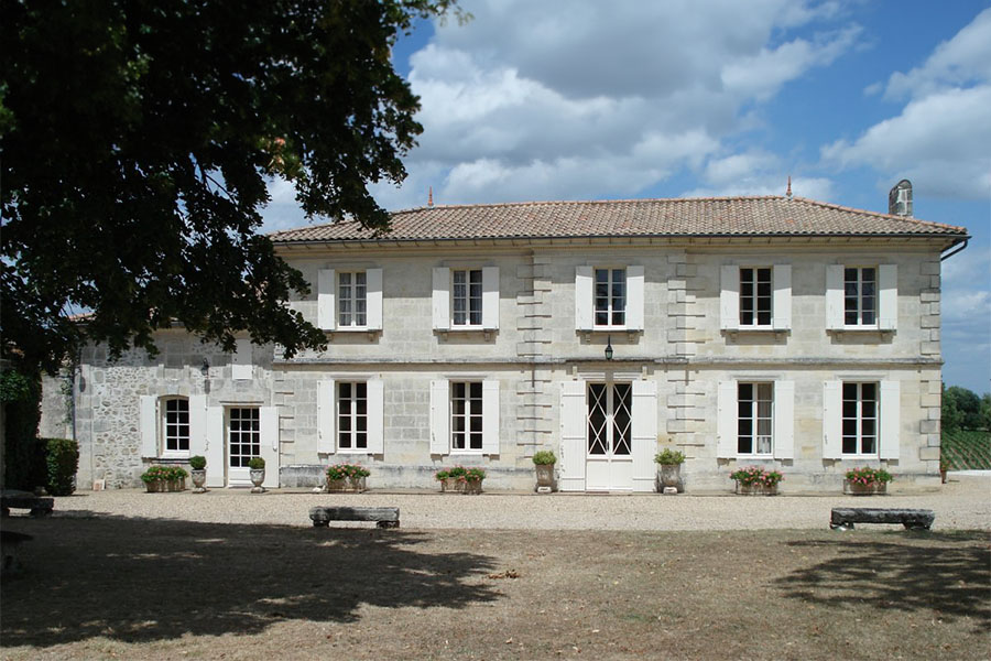Lịch sử điền trang Chateau La Vieille Cure