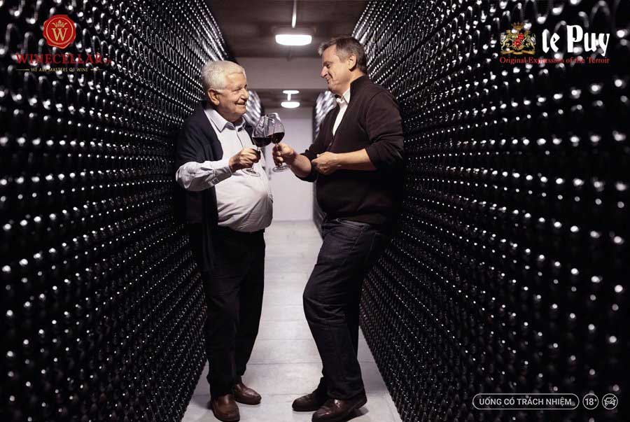 Ảnh 2: Hầm rượu vang tại Château Le Puy