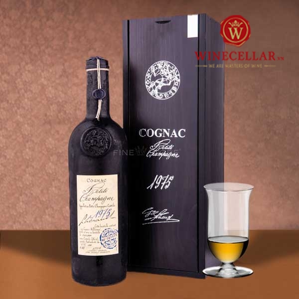 Cognac Petite Champagne 1975 Nhập khẩu chính hãng, giá tốt tại WINECELLAR.vn