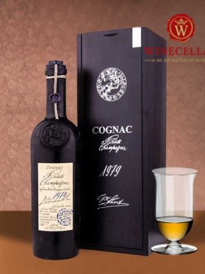 Cognac Petite Champagne 1979 Nhập khẩu chính hãng, giá tốt tại WINECELLAR.vn