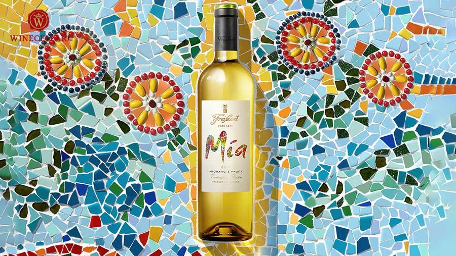 Rượu vang Parellada Freixenet Mia Blanco