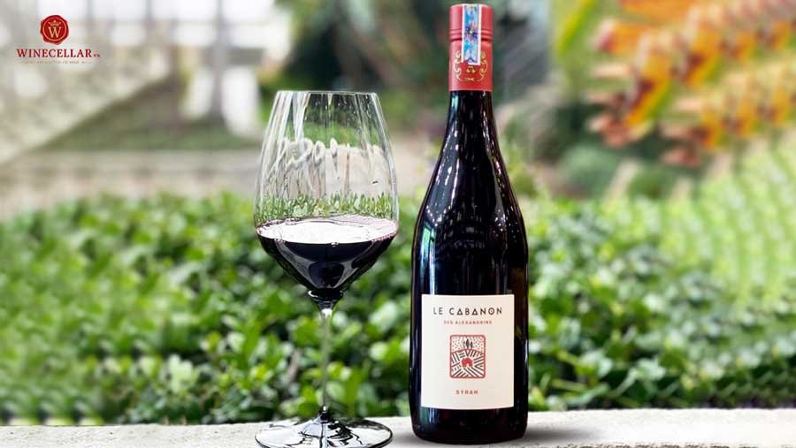 Rượu vang Le Cabanon Syrah - dòng vang Pháp giá tốt để thưởng thức hàng ngày