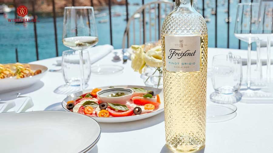 Rượu vang Freixenet Pinot Grigio