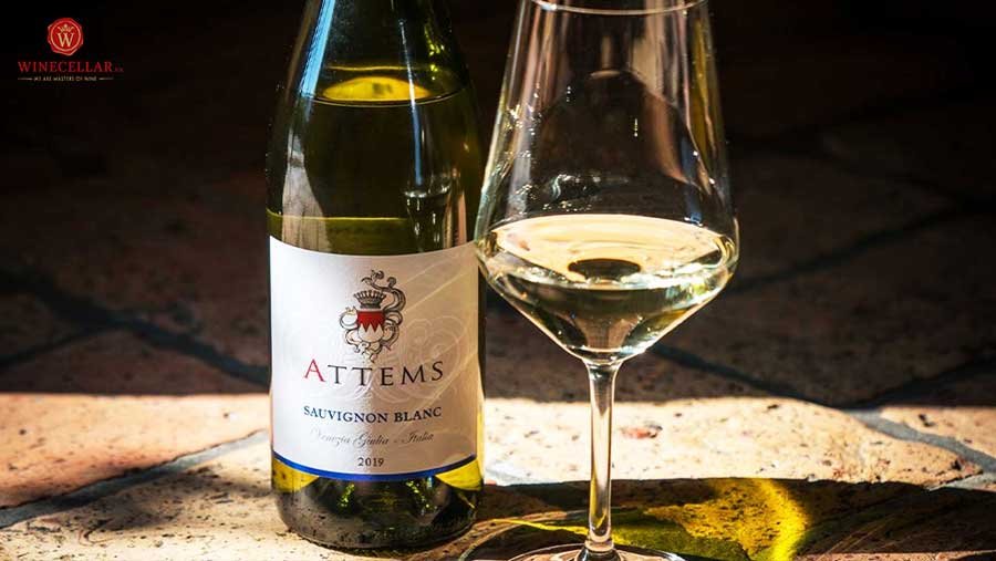 Rượu vang Attems Sauvignon Blanc