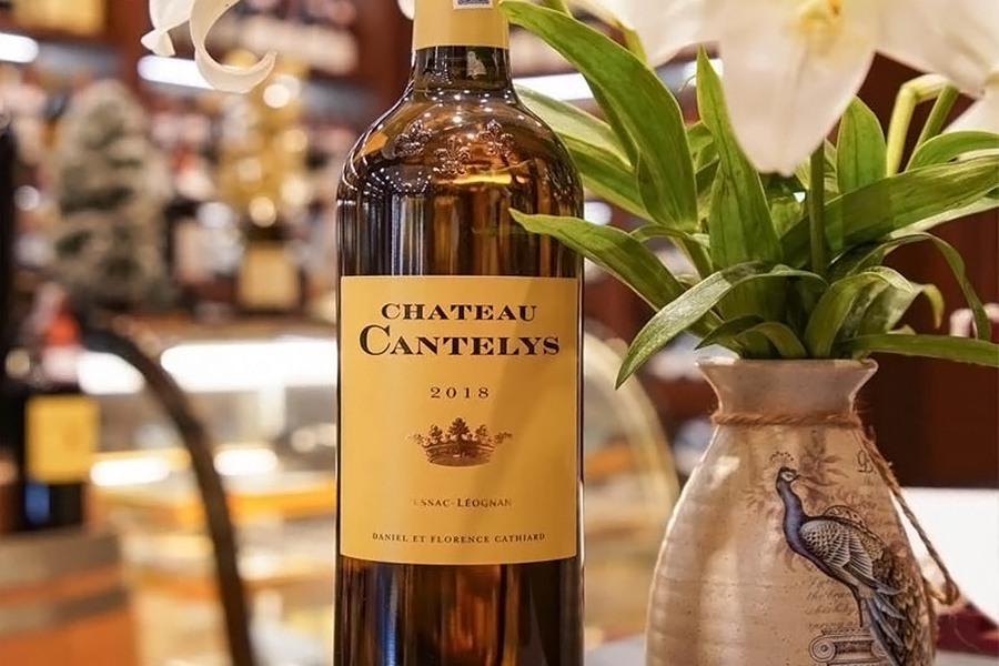 Hương vị rượu vang Pháp Château Cantelys Blanc 2018