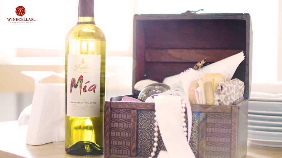 Rượu Vang Tây Ban Nha Freixenet Mia Blanco