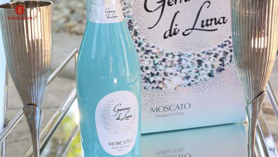 Gemma Di Luna Moscato Vino Spumante - Rượu vang sủi hấp dẫn từ vùng Veneto - Ý