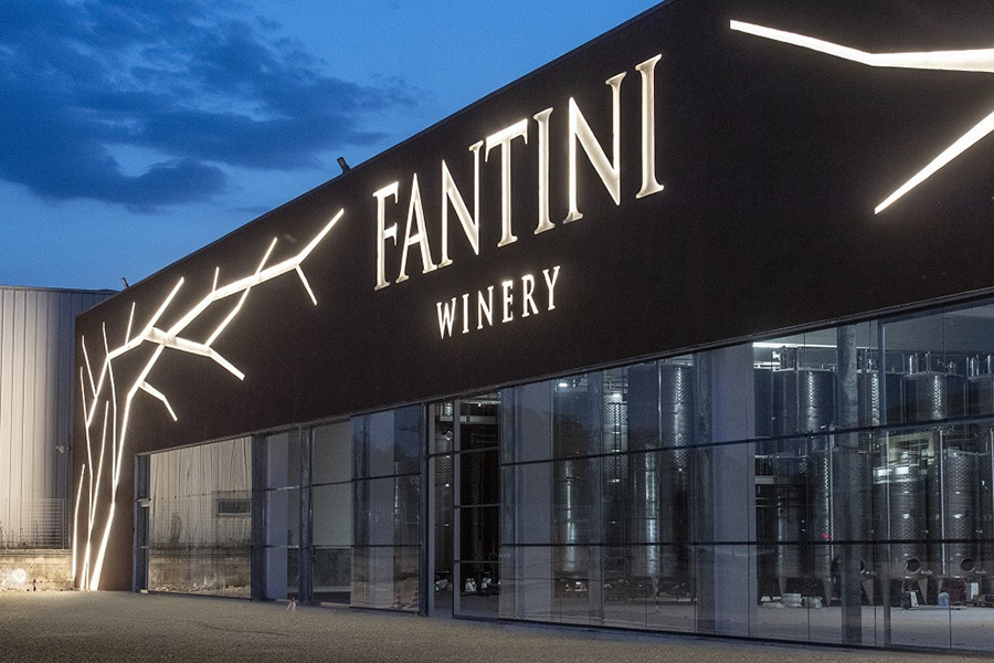 Fantini là tập đoàn rượu vang Ý xuất sắc với nhiều giải thưởng liên tiếp