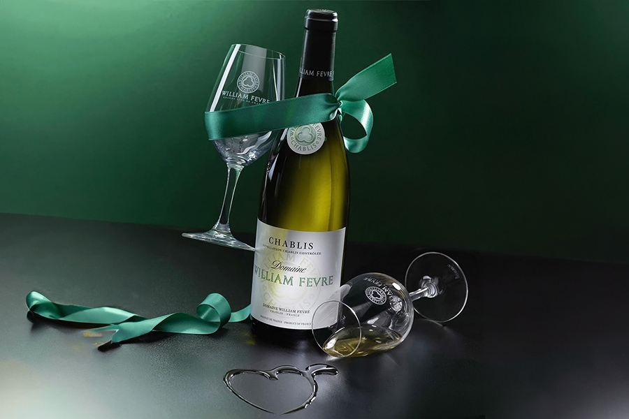 Hương vị rượu vang trắng William Ferve Chablis 2020 