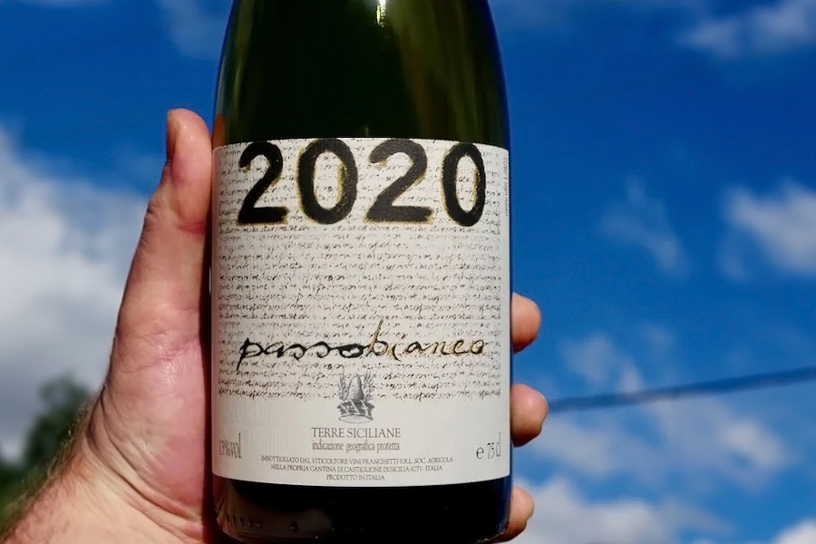 Rượu vang trắng Vini Franchetti Passobianco 2020 thơm ngon với khoáng chất tinh khiết