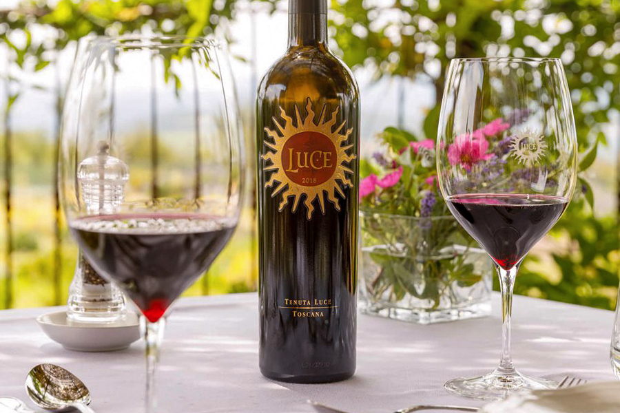 Luce Della Vite - Dòng rượu vang Super Tuscan pha trộn giữa Sangiovese và Merlot