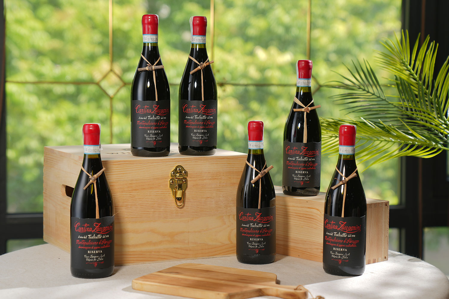 Hộp gỗ 6 chai rượu vang Ý Cantina Zaccagnini Montepulciano d’Abruzzo Riserva - Quà tặng doanh nghiệp giá rẻ mùa lễ hội