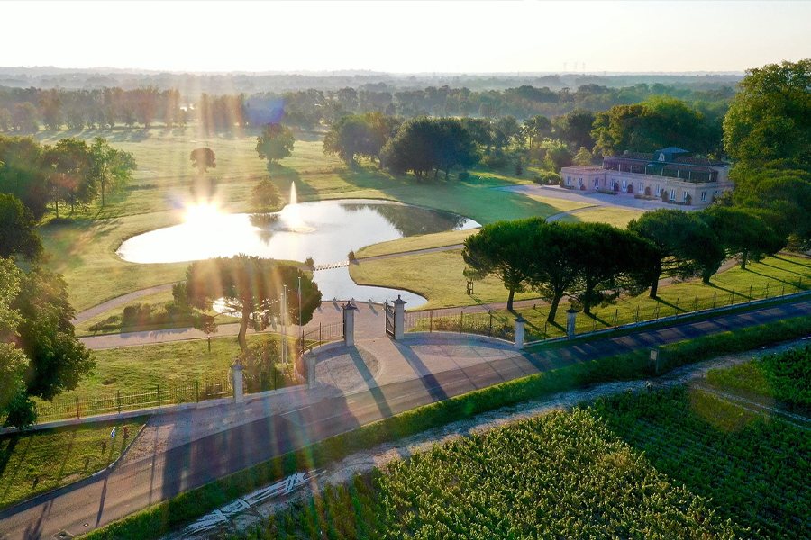 Điền trang Dauzac tọa lạc tại vùng đất Margaux trứ danh của Bordeaux